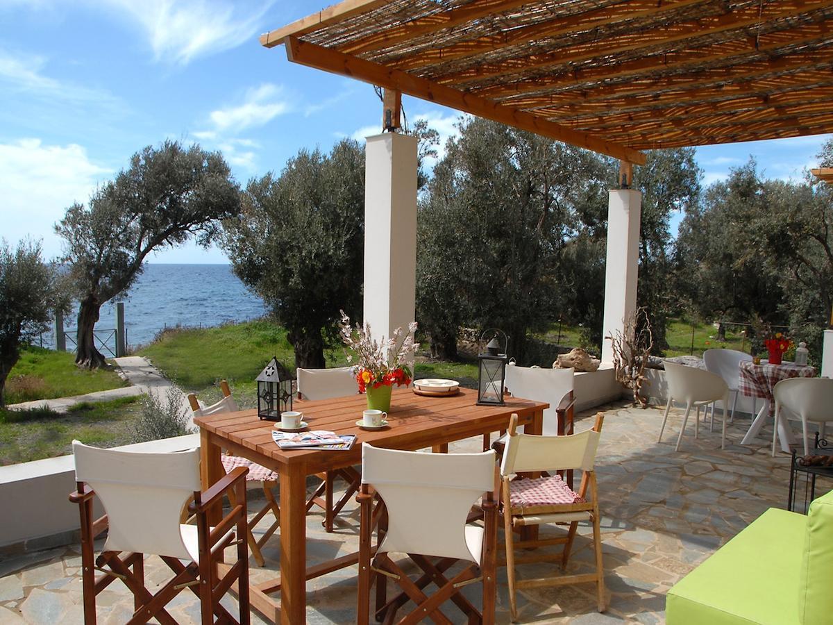 Melinda Holiday House Plomari Номер фото