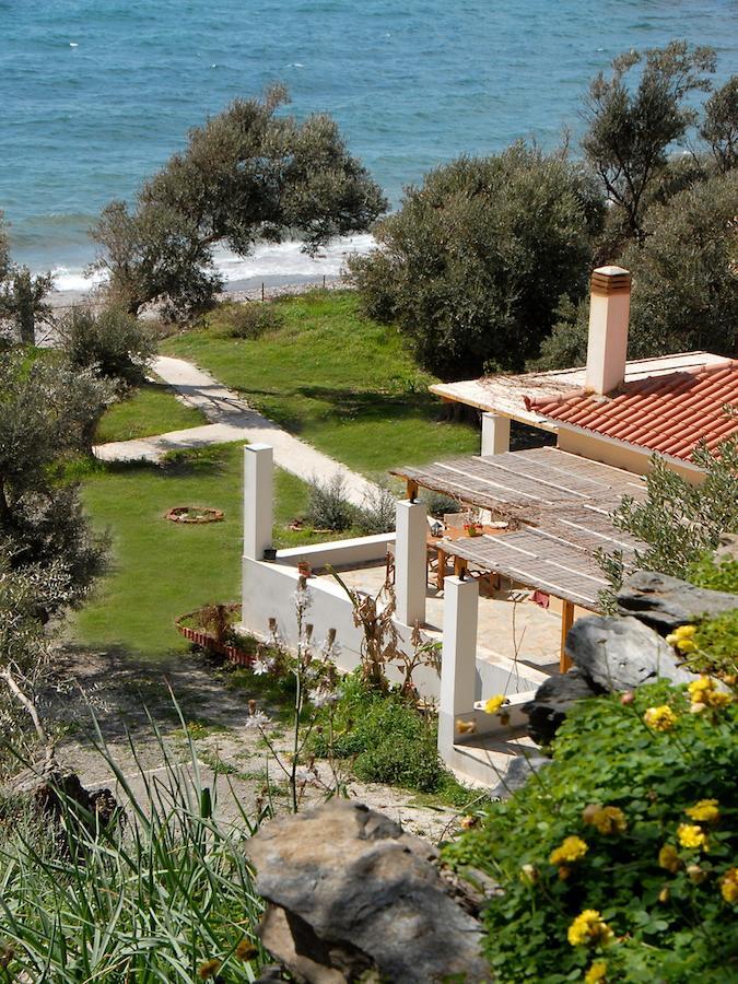 Melinda Holiday House Plomari Номер фото