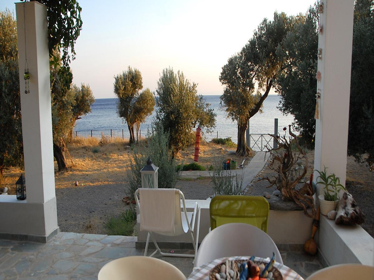 Melinda Holiday House Plomari Номер фото