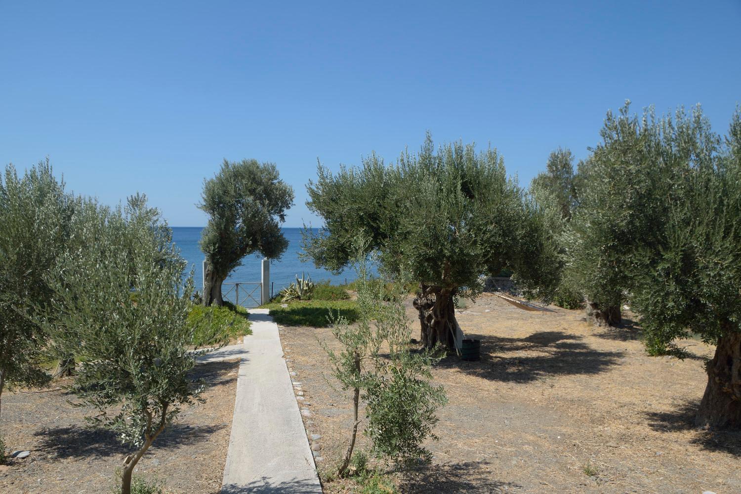 Melinda Holiday House Plomari Екстер'єр фото