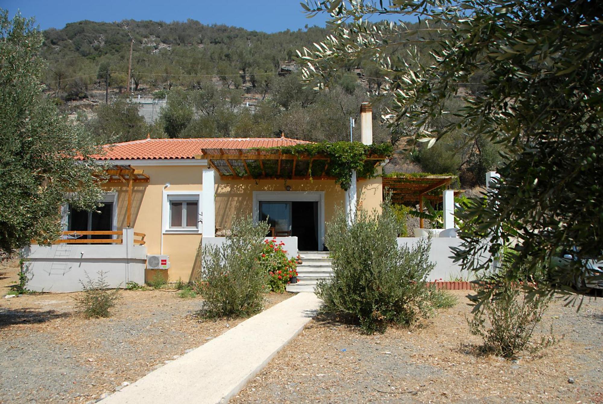 Melinda Holiday House Plomari Екстер'єр фото
